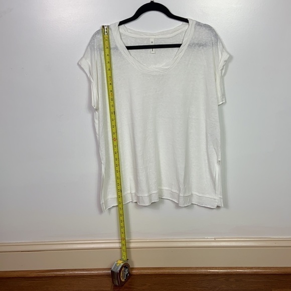 Scoop neck top twisted band at the neck - Picture 4 of 6